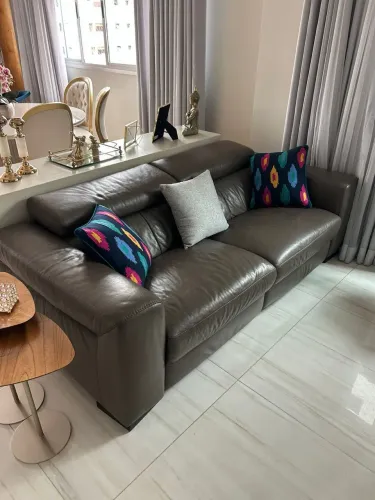 Sofá Retratil Eletrico de Couro Natuzzi Editions