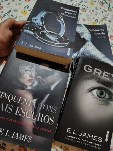 livros *) contato