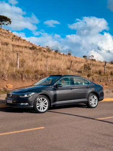 Volkswagen Passat Highline 2.0 TSI 220cv Tip. 2018