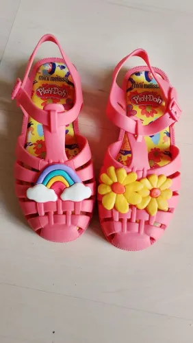Mini Melissa Possession + Play Doh Bb, n°31 ( usou uma vez)