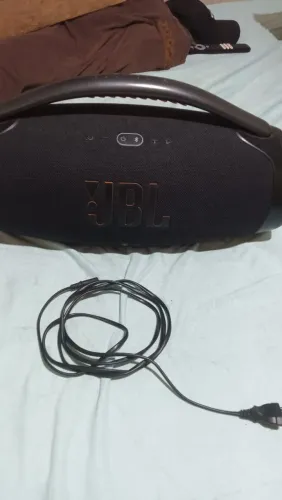 Bombox3