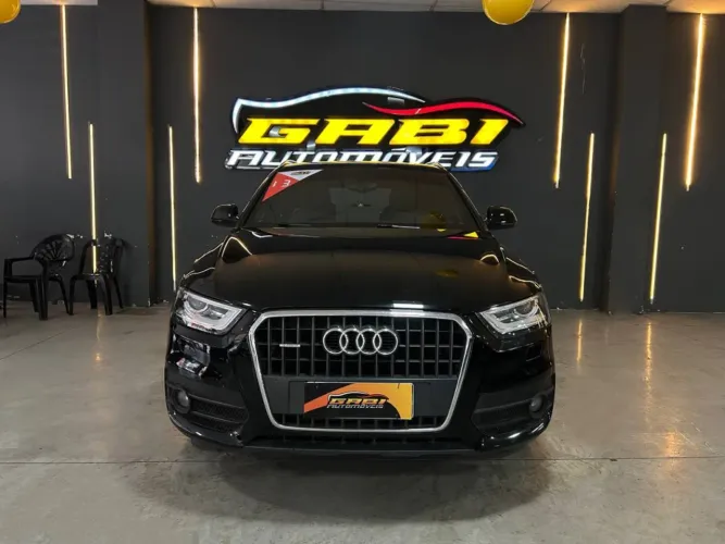 Audi Q3 2.0 TFSI Quat. 211/220cv S-tronic 5P 2013