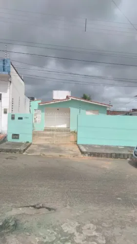 Aluga-se casa no satélite - 2 quartos Natal -RN