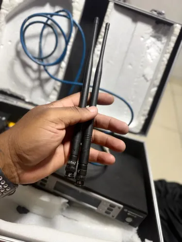 Micro e sem fio sennhiser 2 bastões 