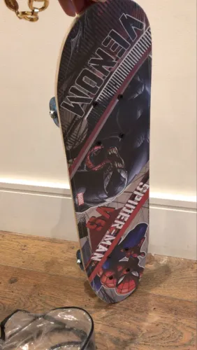 Skate infantil novo
