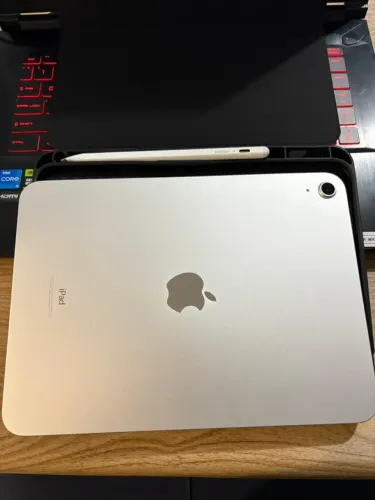iPad 10 Geração 64GB Garantia Apple Até Dez/2026 + 2 capinhas