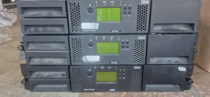 Unidade de Fita IBM Tape library TS3100 3573L2U