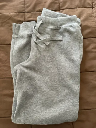 Calça de moletom cinza