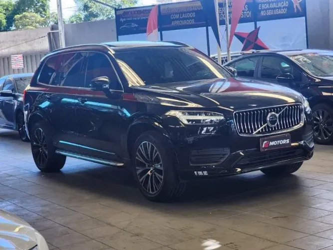 Volvo XC 90 D-5 Momentum 2.0 235cv Diesel 5P 2020