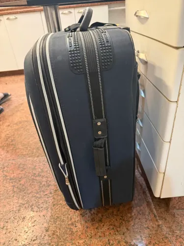 Mala de Viagem Primicia Grande Semi Rígida Azul - Muito Conservada