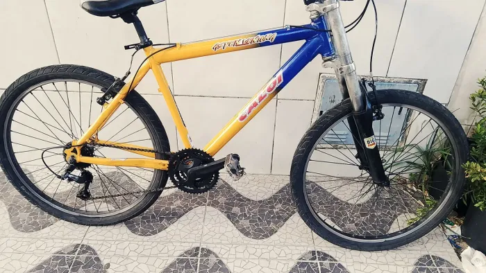 Bicicleta Caloi aro 26 quadro de alumínio com nota fiscal completa 