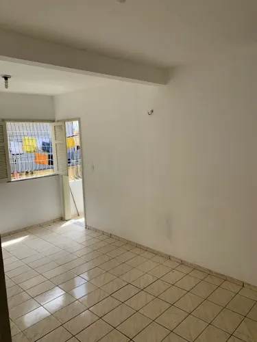 Alugo apartamento amplo em Conjunto Morada Nova