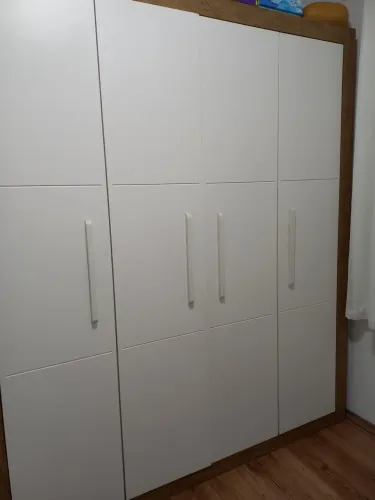 Guarda-roupa