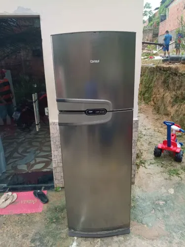 Geladeira cônsul gelo seco 