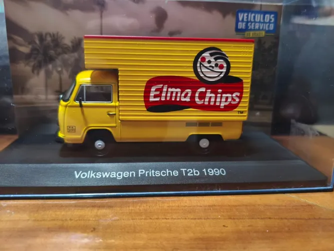 Miniatura Kombi elma chips 1:43 IXO