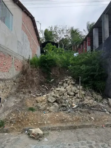 Terreno 20 metros por 5
