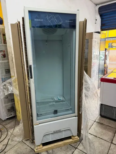 Geladeira expositora refrigeradora METALFRIO COM 1 ano de GARANTIA!