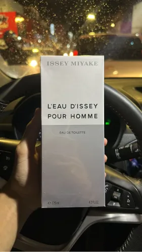 ISSEY MIYAKE
