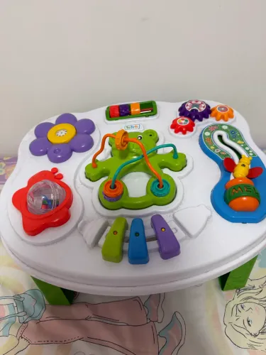 Mesinha didática infantil tateti