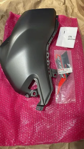 Carenagem lado direito da fz15 2025 