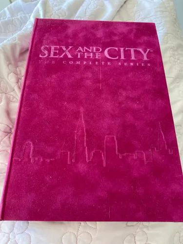 É a coleção completa da série Sex and the City. ?