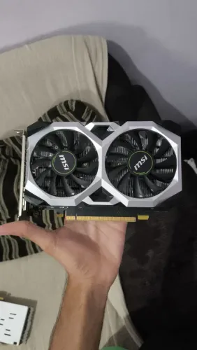 PLACA DE VIDEO GTX1650 4gb de vram