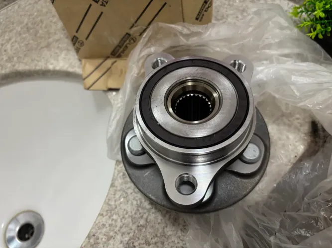 Corolla - 02 cubos de rodas dianteiras e 01 coxim motor câmbio para Corolla 2.0 ano 2020