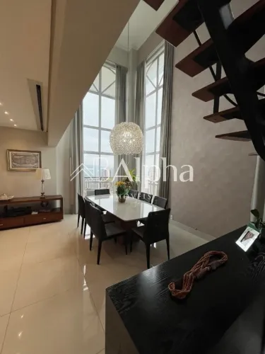 Apartamento duplex a venda no Condomínio Essência em Alphaville - SP