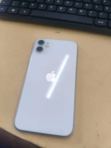 iPhone 11 R$ Mil Reais