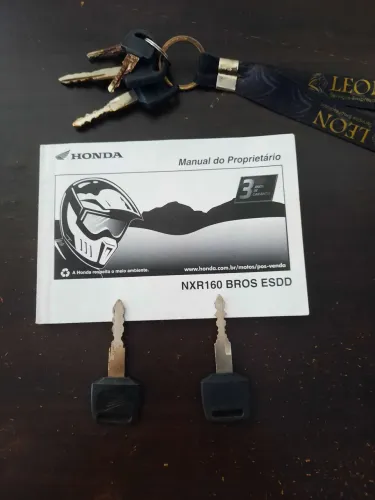 Vendo em perfeito estado de conservação e funcionamento de todos os itens. 