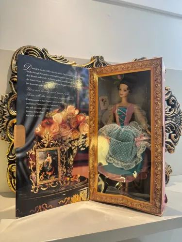Barbie Fair Valentine (Edição Especial da Hallmark) 1997