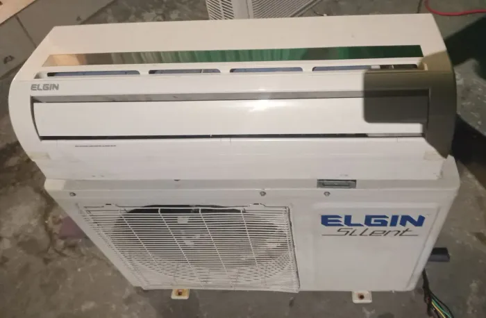 Ar Condicionado Elgin 9mil BTUs Quente Frio