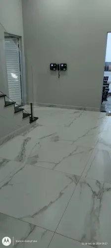 Reformas e acentamento de cerâmica e porcelanato orçamento pelo watts *