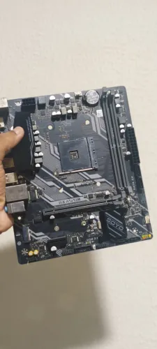 PLACA MÃE A520M