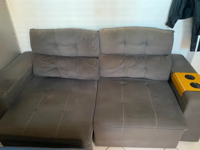 SOFÁ RETRÁTIL E RECLINÁVEL