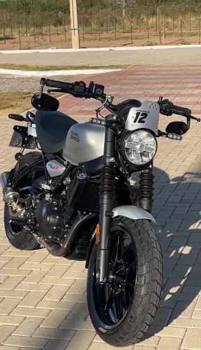 Royal enfield guerrilla 450 0km