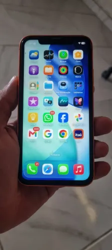 Iphone 11 na carcaça do 17Pro