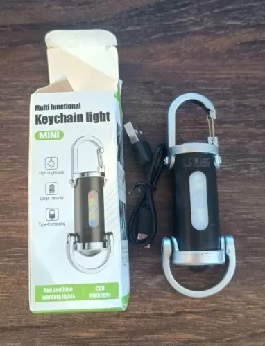 Mini Lanterna De Chaveiro Recarregável Luz De Emergência Para Camping Caminhada E Trilhas