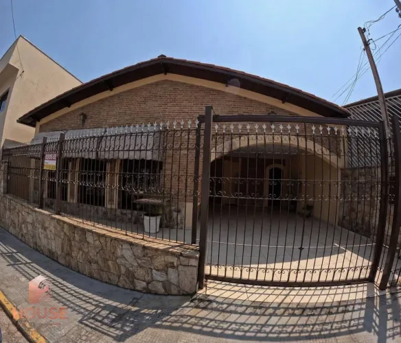 Casa com 4 dormitórios à venda, 250 m² por R$ 960.000 - Centro - Santa Isabel/SP