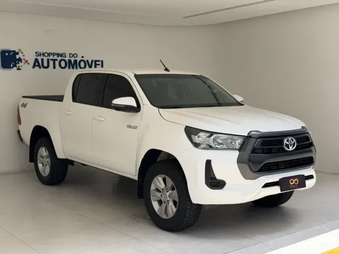 Toyota Hilux CD 4X4 2.8 Diesel Mec. 2022