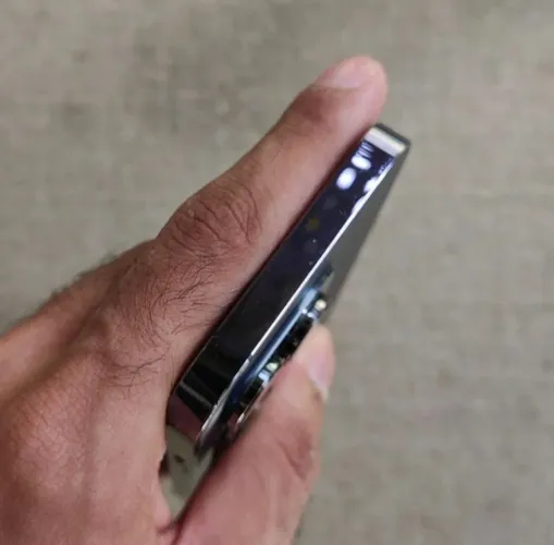 iPhone 14 Pro Roxo profundo novo