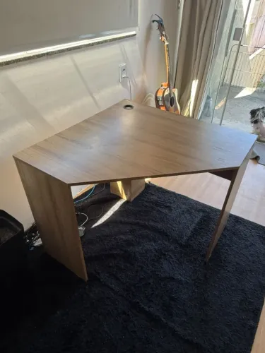 Mesa/Escrivaninha de Canto