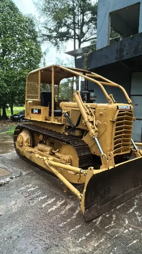 Trator de esteira caterpillar d4 