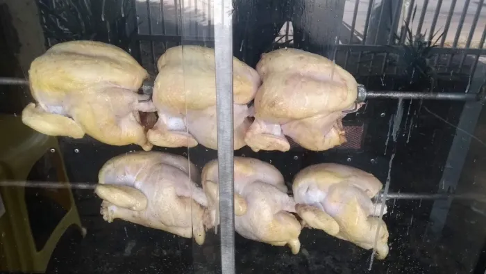 Máquina assar frango