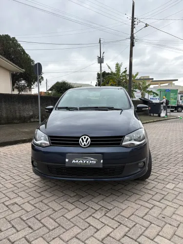 Volkswagen Fox 1.0 MI Total Flex 8V 5P 2013