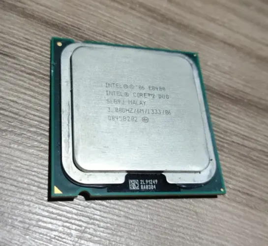 Processador Core2 Duo E8400 3.00Ghz Cache 6M Fsb 1333Mhz Socket 775