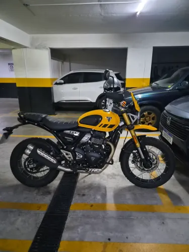 Vendo triumph sclamber 400xc