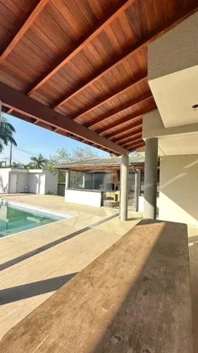Chácara para aluguel e venda com 246 m², 3 quartos, piscina e área gourmet