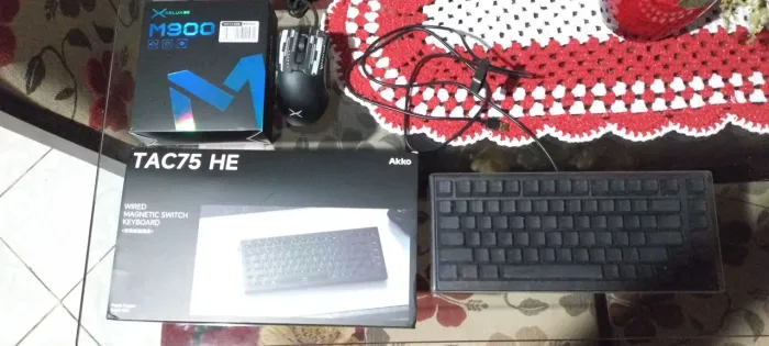Mouse Delux M900 Pro e Teclado Akko Tac 75HE / ACEITO PROPOSTAS, PARA VENDER LIGEIRO 