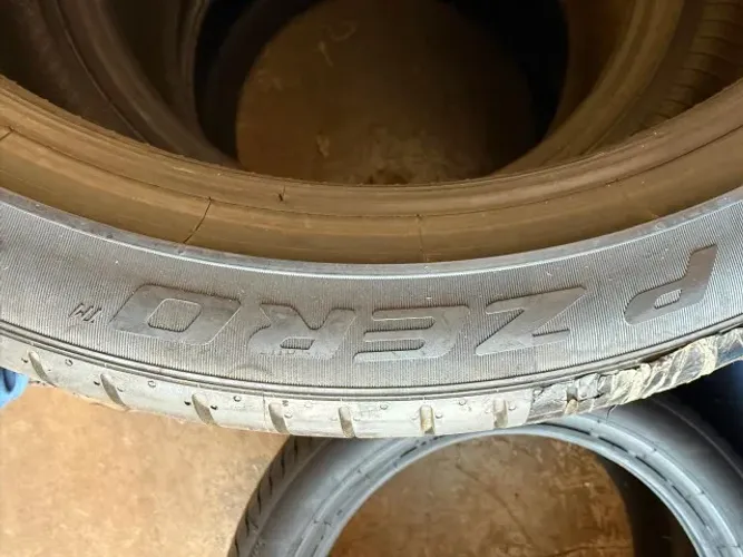Pneu Pirelli 245/40/20 Pzero 99Y